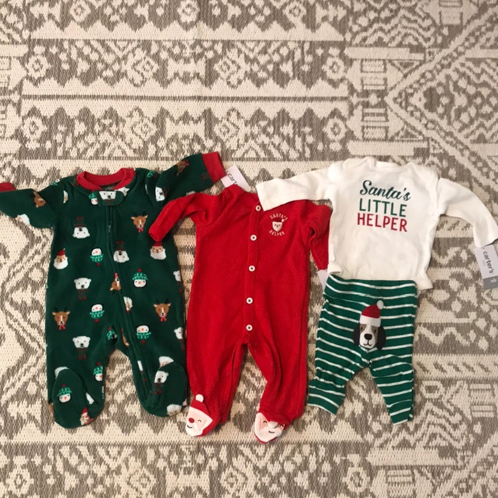 BUNDLE Newborn Carter’s Christmas PJ’s